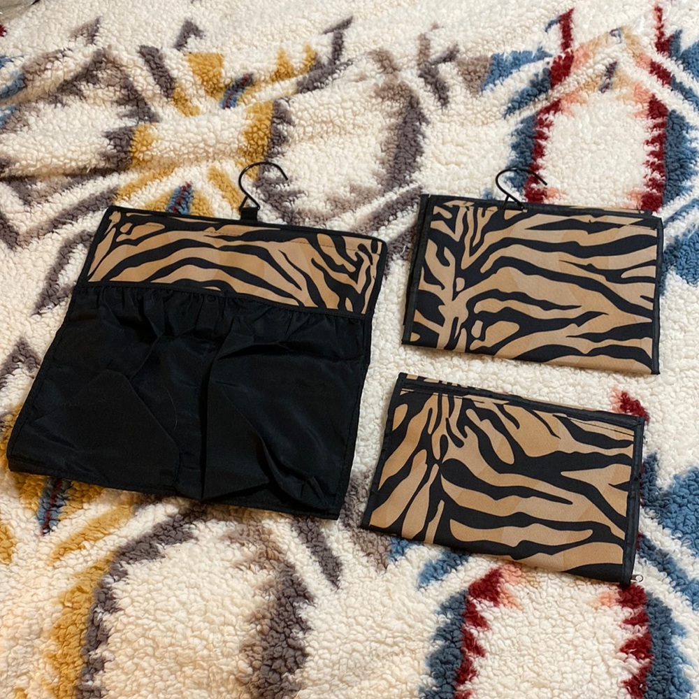 Cosmetic bags, set of 3, animal print, great condition